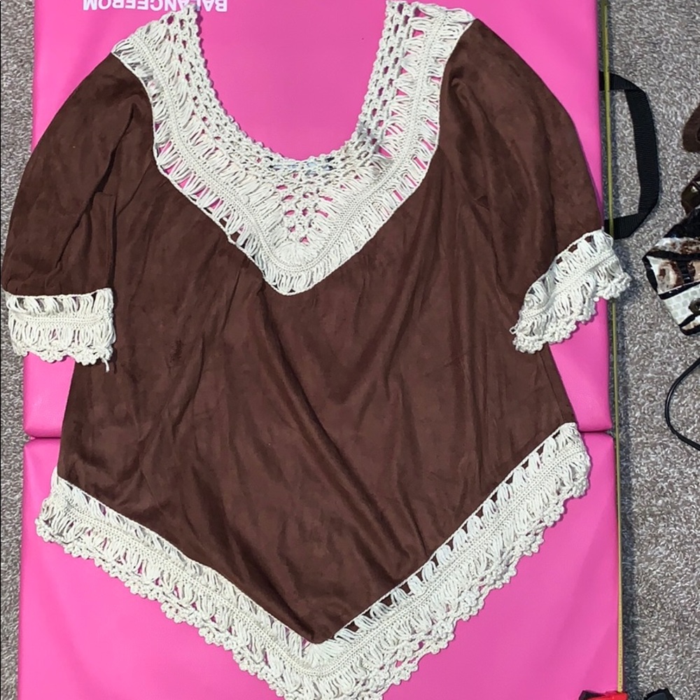 J Roberts poncho type style top! Size M